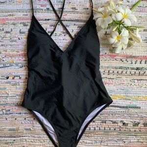 Basic cross back one piece